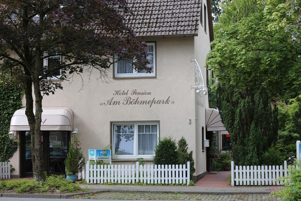 Hotel-Pension Am Böhmepark Soltau Bagian luar foto