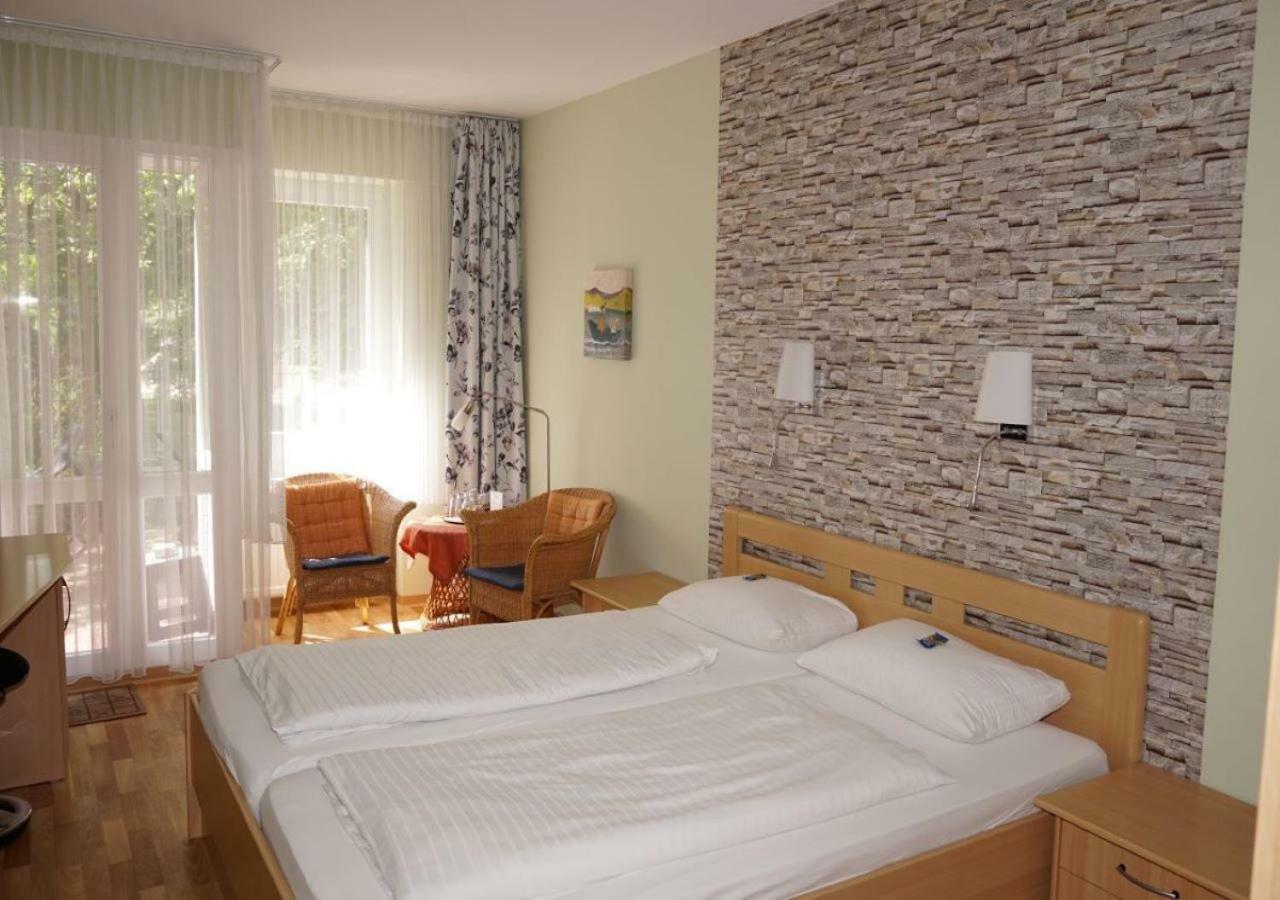 Hotel-Pension Am Böhmepark Soltau Bagian luar foto
